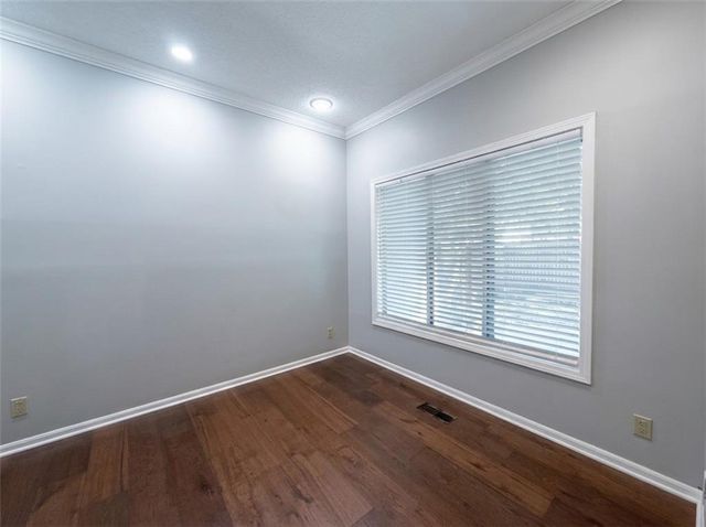 8323 W 120 Terrace, Overland Park, KS 66213