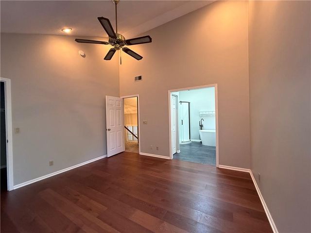 8323 W 120 Terrace, Overland Park, KS 66213