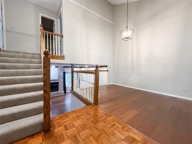 8323 W 120 Terrace, Overland Park, KS 66213