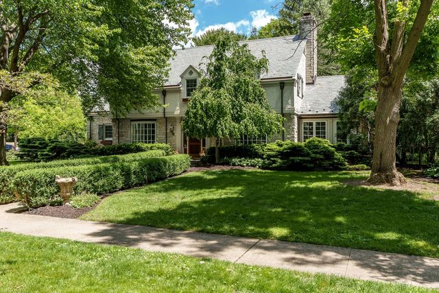 531 CALVIN PARK Boulevard, Rockford, IL 61107