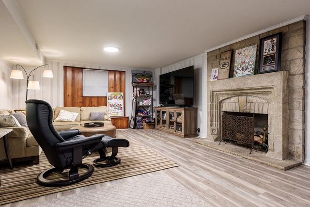 531 CALVIN PARK Boulevard, Rockford, IL 61107