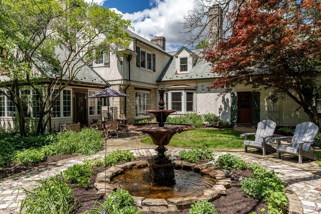 531 CALVIN PARK Boulevard, Rockford, IL 61107