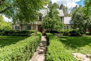 531 CALVIN PARK Boulevard, Rockford, IL 61107