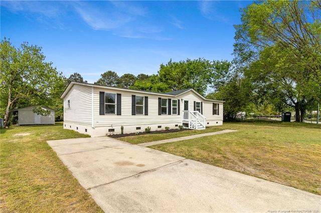 2504 Carriage Road, Fayetteville, NC 28312