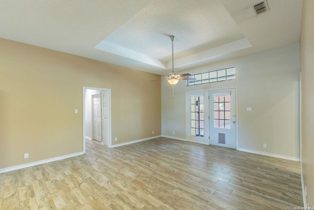 26013 MESA OAK DR, San Antonio, TX 78255