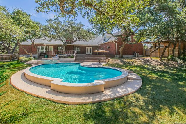 26013 MESA OAK DR, San Antonio, TX 78255
