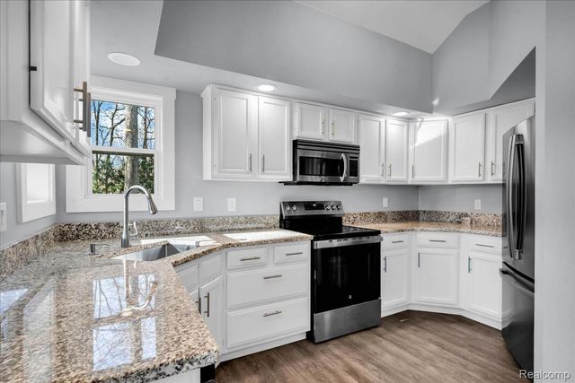 10557 Skeman Road, Brighton Township, MI 48114