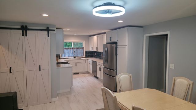 616 Lakeshore Drive, Cadillac, MI 49601