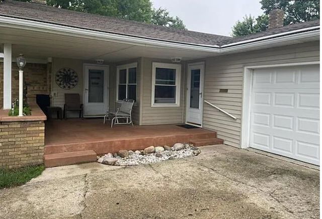 616 Lakeshore Drive, Cadillac, MI 49601