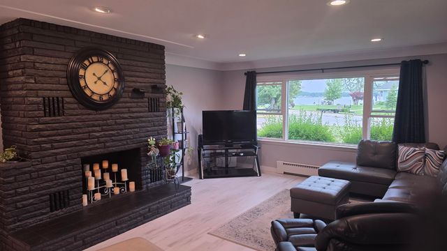 616 Lakeshore Drive, Cadillac, MI 49601