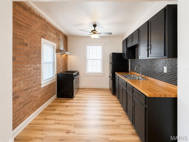 1901 Agnes Street, St Louis, MO 63107