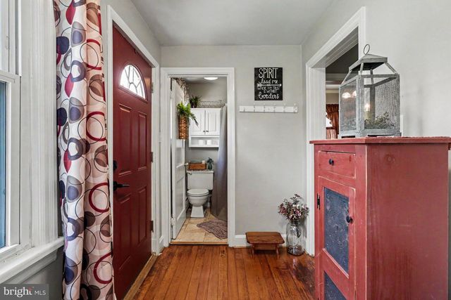 2536 CORNWALL RD, Lebanon, PA 17042