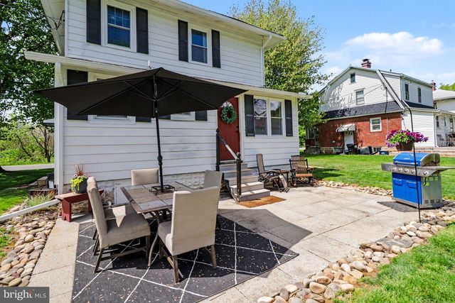 2536 CORNWALL RD, Lebanon, PA 17042