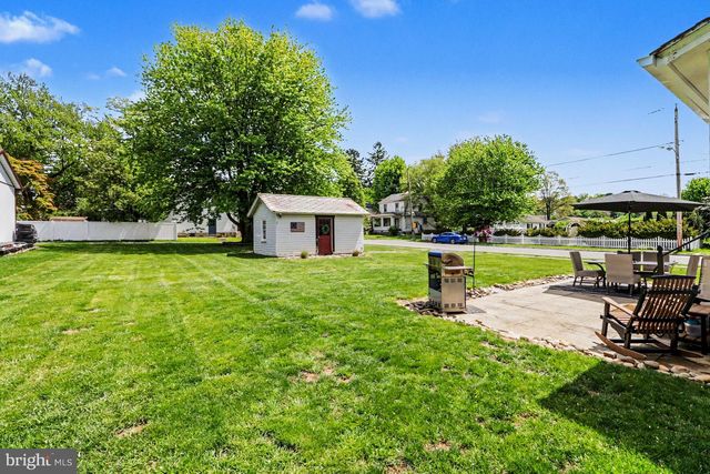 2536 CORNWALL RD, Lebanon, PA 17042
