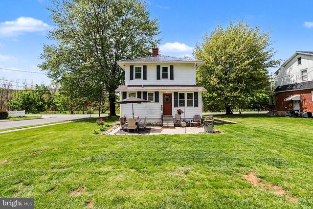 2536 CORNWALL RD, Lebanon, PA 17042