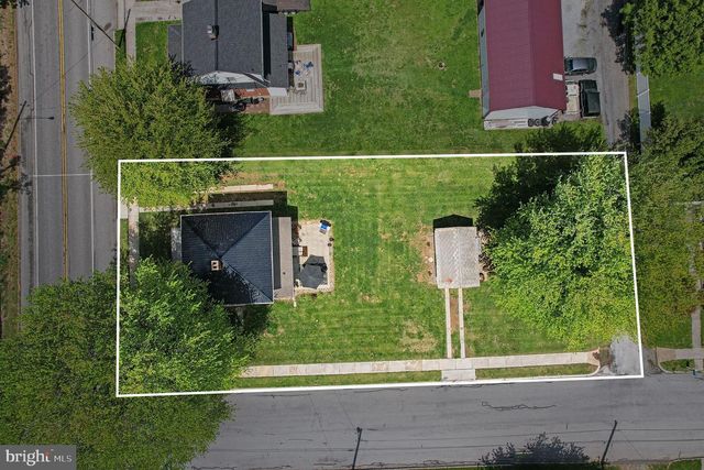 2536 CORNWALL RD, Lebanon, PA 17042