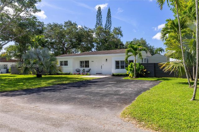 7000 SW 59th ST, Miami, FL 33143