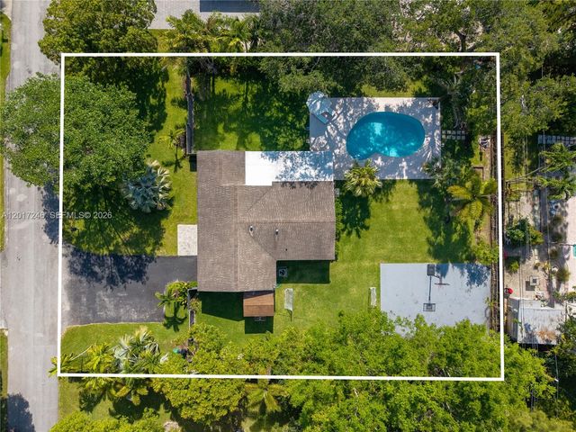 7000 SW 59th ST, Miami, FL 33143