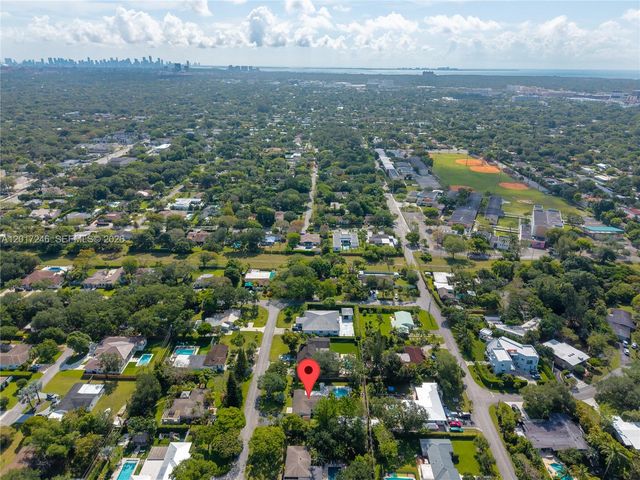 7000 SW 59th ST, Miami, FL 33143