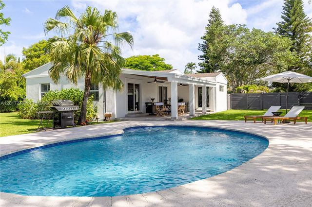 7000 SW 59th ST, Miami, FL 33143