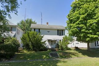 266 W Maryland Avenue, Sebring, OH 44672