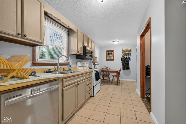 2945 Tansel Road, Indianapolis, IN 46234