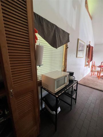 8141 Glenbrook Drive, Houston, TX 77017