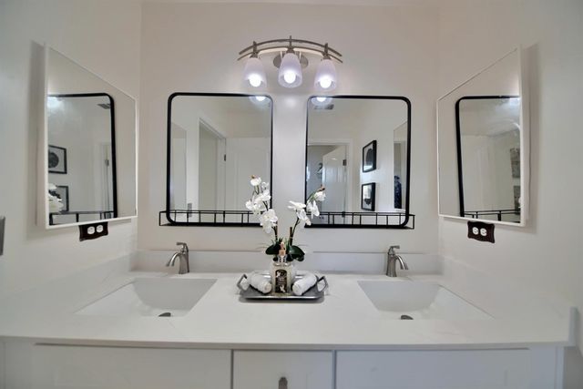 5306 Britton Ave, Stockton, CA 95219