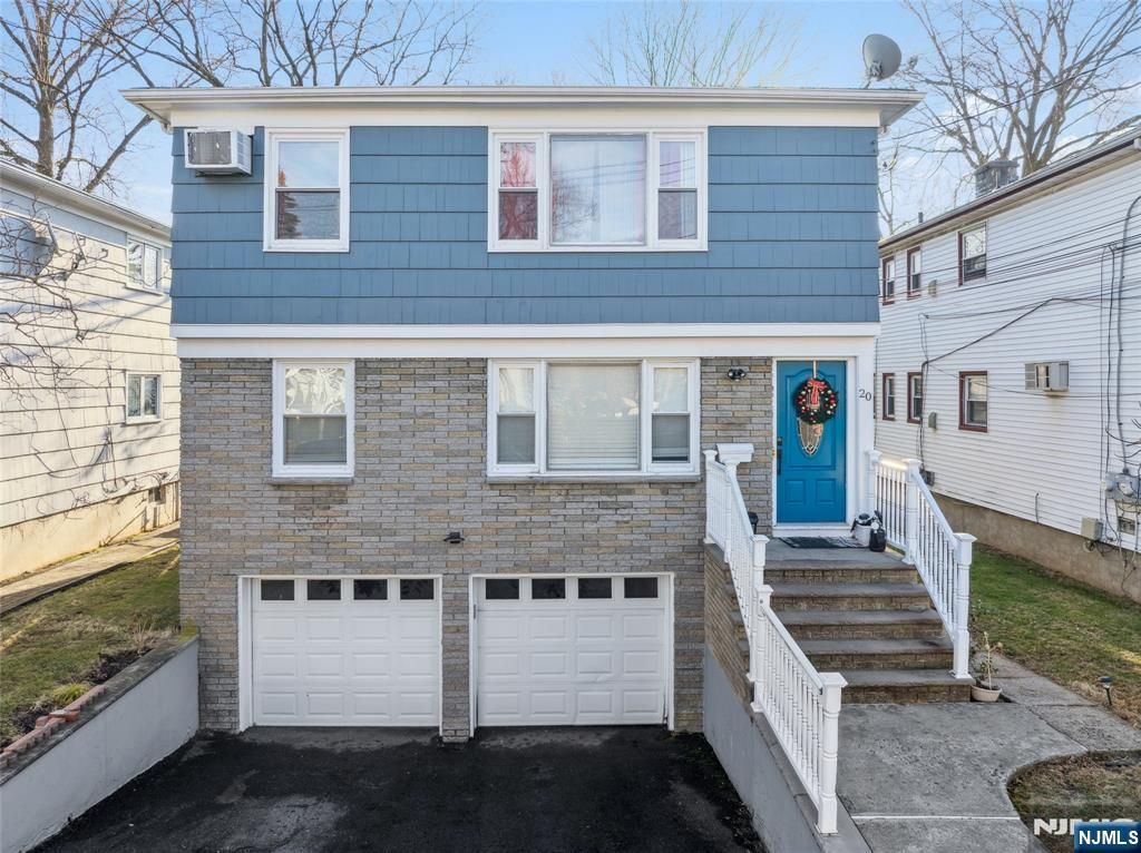 20 Toronto Court, Maplewood, NJ 07040