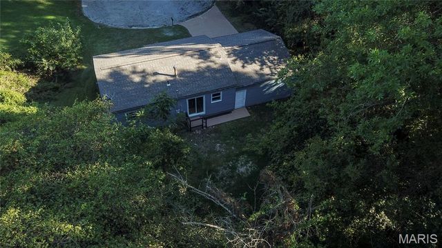 66 Birch Drive, Belleville, IL 62223
