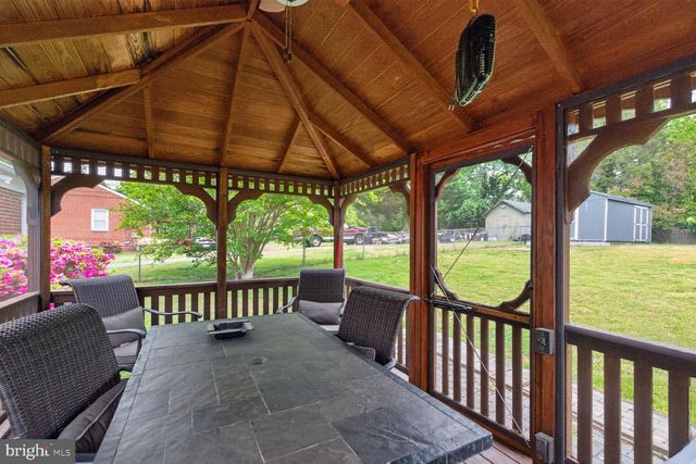 3804 HEMLOCK PL, Temple Hills, MD 20748