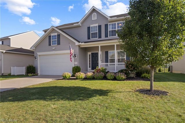 6715 High Perch Drive, North Ridgeville, OH 44039
