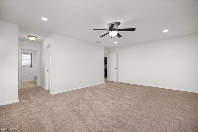 6715 High Perch Drive, North Ridgeville, OH 44039