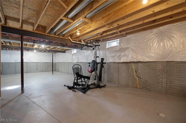 6715 High Perch Drive, North Ridgeville, OH 44039