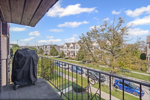 1279 Harding Avenue 3B, Des Plaines, IL 60016