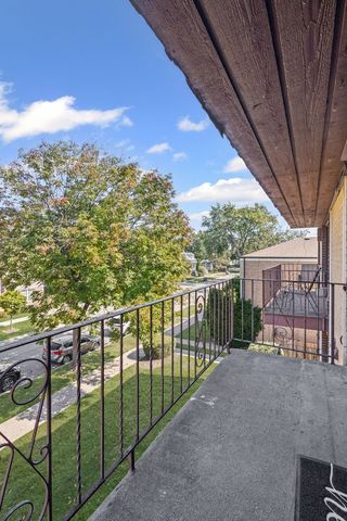 1279 Harding Avenue 3B, Des Plaines, IL 60016