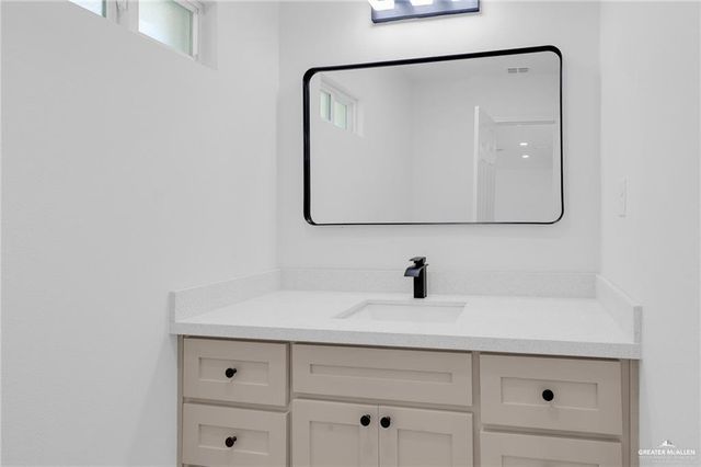 412 W 10th Street, San Juan, TX 78589