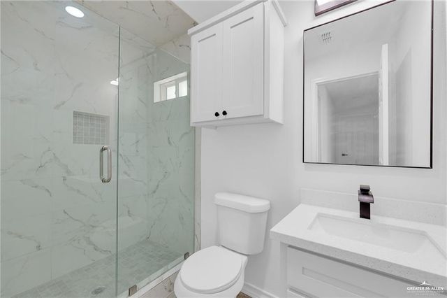 412 W 10th Street, San Juan, TX 78589