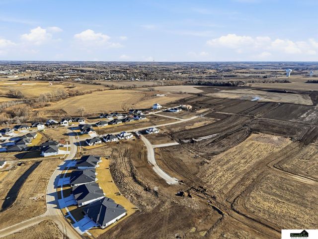 9417 S 88th Street, Lincoln, NE 68526