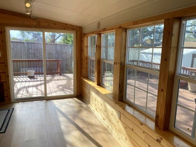 414 Meadow Ridge Dr, Kerrville, TX 78028