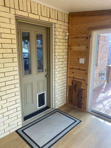 414 Meadow Ridge Dr, Kerrville, TX 78028