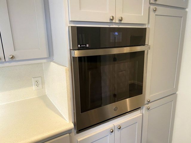 414 Meadow Ridge Dr, Kerrville, TX 78028