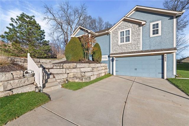 5425 N 102nd Street, Kansas City, KS 66109
