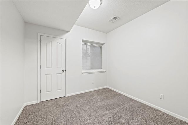 5425 N 102nd Street, Kansas City, KS 66109