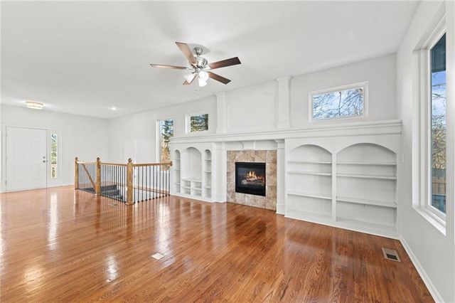 5425 N 102nd Street, Kansas City, KS 66109