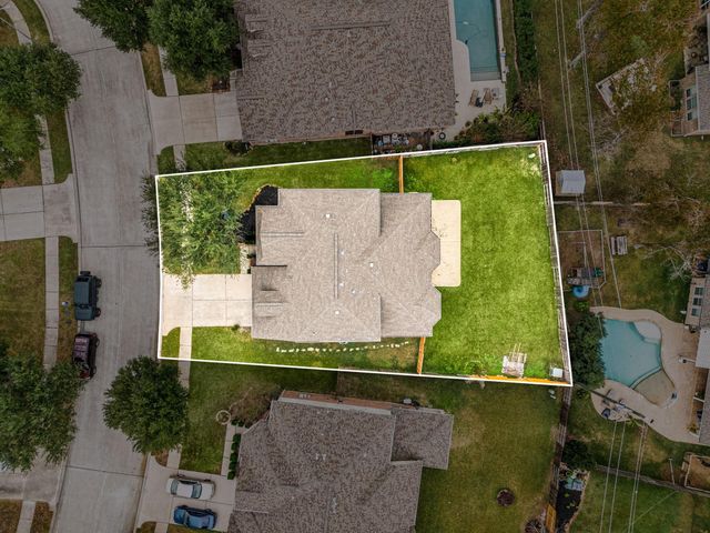 13834 Lake Livingston Drive, Houston, TX 77044