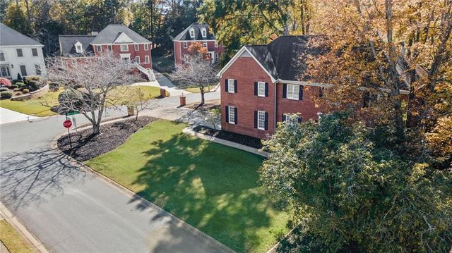 4035 Willows Way, Marietta, GA 30062