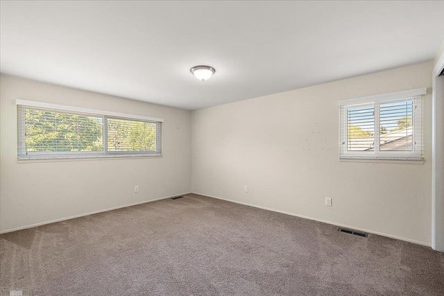 901 Hollywood Avenue, Grosse Pointe Woods, MI 48236