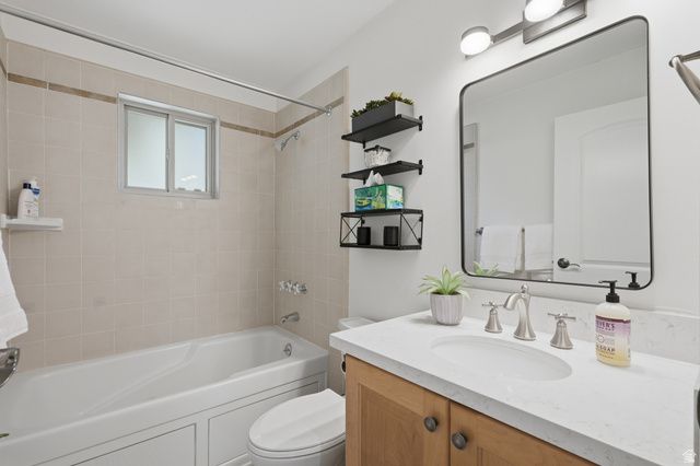 5842 S FONTAINE BLEU CIR, Murray, UT 84121