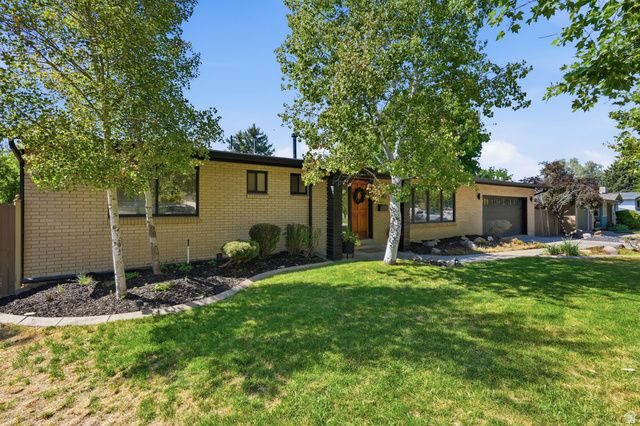 5842 S FONTAINE BLEU CIR, Murray, UT 84121